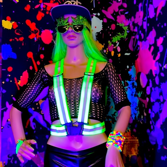 NWT Neon Green/ yellow Reflective Harness - Picture 2 of 12